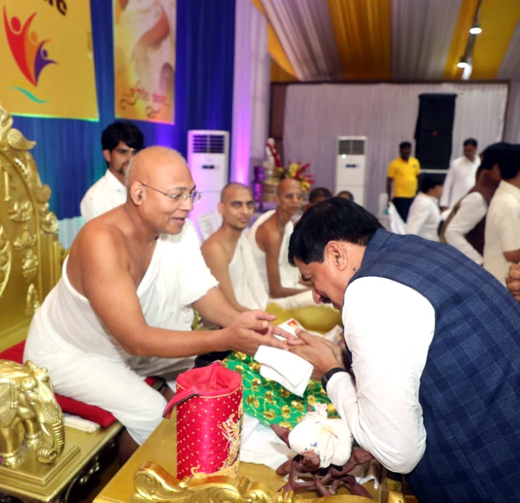 Inner-Bhopal130925052359